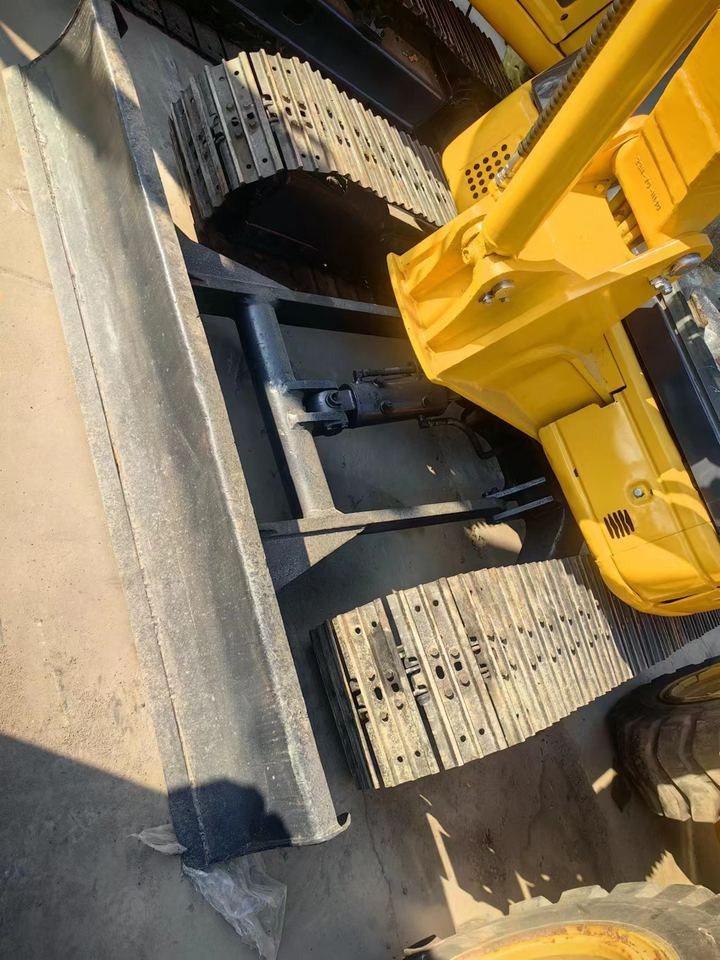 High Quality 5.5 Ton Used Mini Komatsu PC 55MR Earth-Moving Small Machinery Pc55mr Pc55 PC 50 in Stock - Miniekskavator: foto 5 High Quality 5.5 Ton Used Mini Komatsu PC 55MR Earth-Moving Small Machinery Pc55mr Pc55 PC 50 in Stock - Miniekskavator: foto 5
