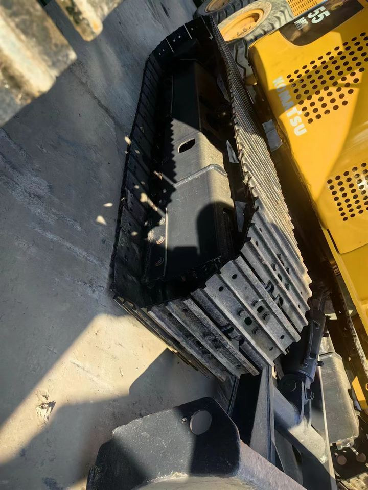 Original Good Condition USED Excavator PC-55MR 5 Ton Mini Excavator Crawler Excavator for Komatsu - Ekskavator me zinxhirë: foto 5 Original Good Condition USED Excavator PC-55MR 5 Ton Mini Excavator Crawler Excavator for Komatsu - Ekskavator me zinxhirë: foto 5