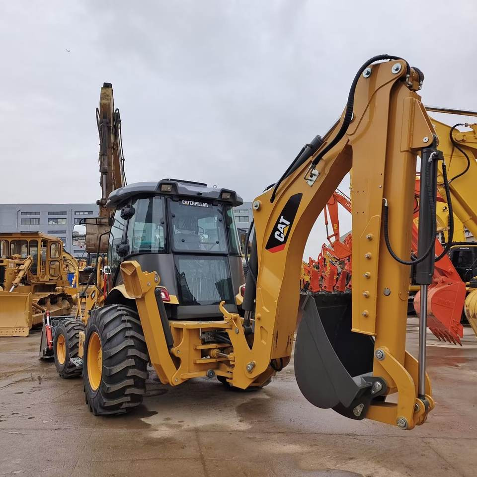 Used Caterpillar CAT 420F 420F2 Backhoe Loader Retro Excavator CAT420F CAT420F2 Cheap Price for Sale - Fadromë me shkarkim nga prapa: foto 3 Used Caterpillar CAT 420F 420F2 Backhoe Loader Retro Excavator CAT420F CAT420F2 Cheap Price for Sale - Fadromë me shkarkim nga prapa: foto 3