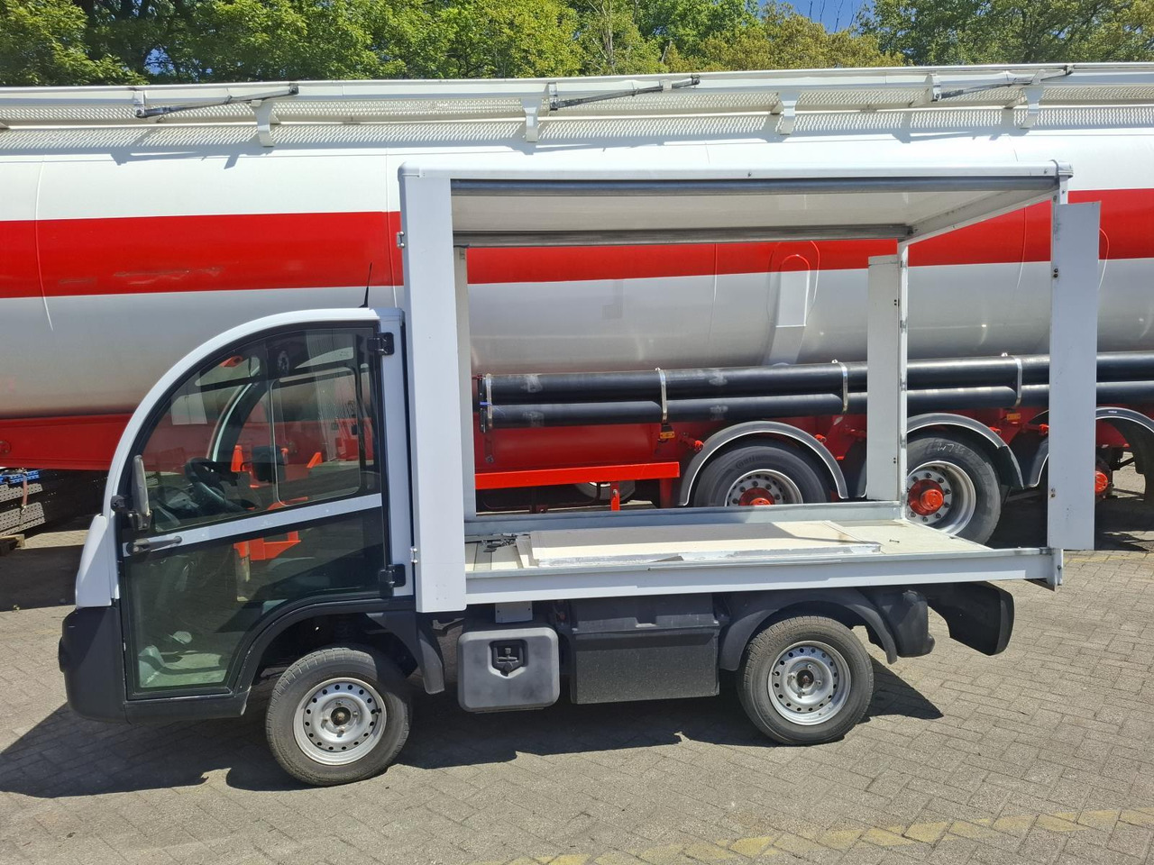 Aixam Mega E-Worker Elektrische Bakwagen RK-437-P - Karrocë golfi: foto 4 Aixam Mega E-Worker Elektrische Bakwagen RK-437-P - Karrocë golfi: foto 4