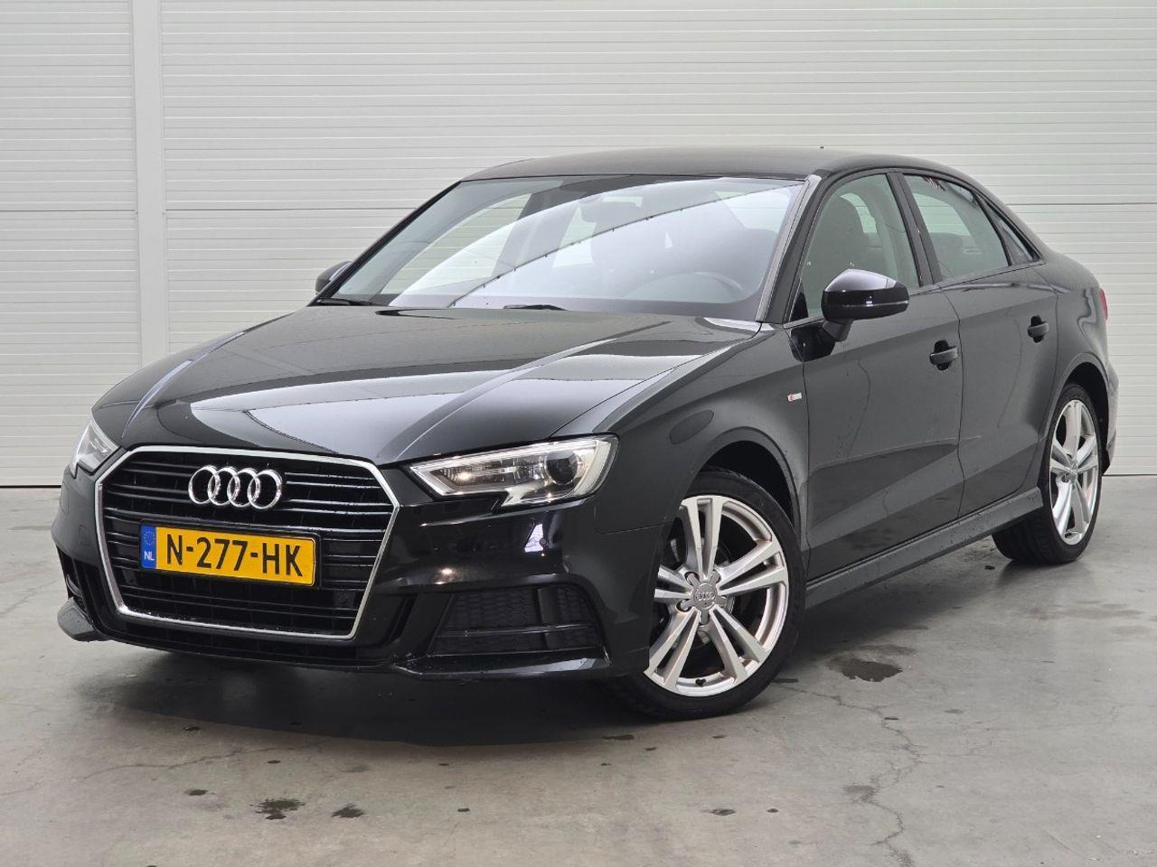 Audi A3 Limousine 1.5 TFSI CoD Sport | 2018 | 147.993 km | Automaat | N277HK | NAP: Geen oordeel - Sedan: foto 1 Audi A3 Limousine 1.5 TFSI CoD Sport | 2018 | 147.993 km | Automaat | N277HK | NAP: Geen oordeel - Sedan: foto 1