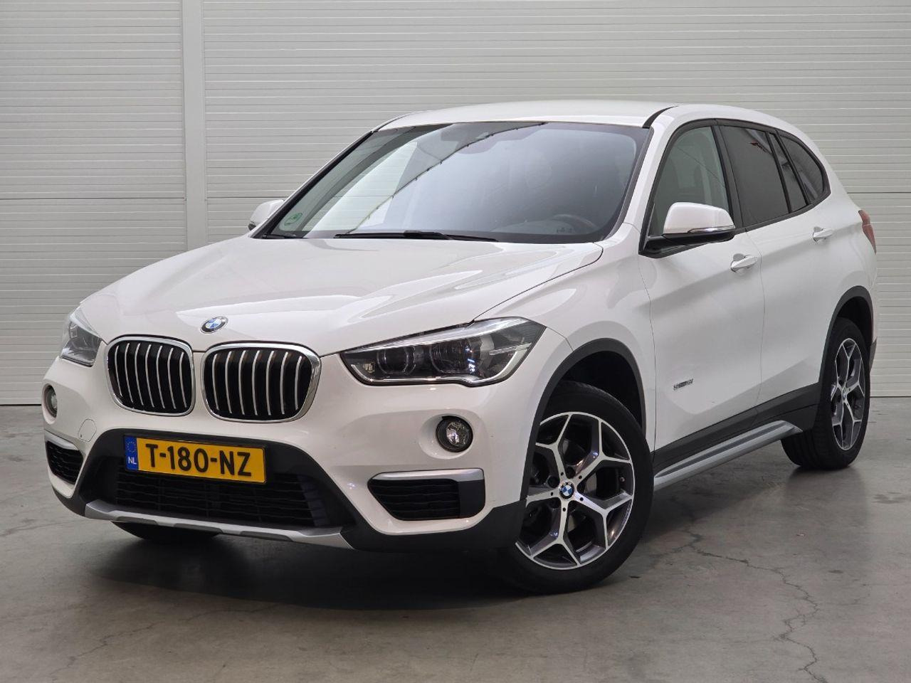 BMW X1 sDrive18i Executive | 2017 | 106.088 km | Automaat | T180NZ | NAP: Geen oordeel - SUV: foto 1 BMW X1 sDrive18i Executive | 2017 | 106.088 km | Automaat | T180NZ | NAP: Geen oordeel - SUV: foto 1