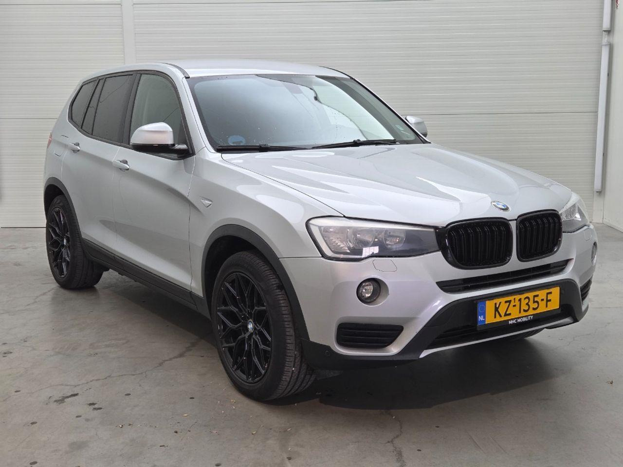BMW X3 sDrive20i Business | 2015 | 192.306 km | Automaat | KZ135F | NAP: Geen oordeel - SUV: foto 2 BMW X3 sDrive20i Business | 2015 | 192.306 km | Automaat | KZ135F | NAP: Geen oordeel - SUV: foto 2