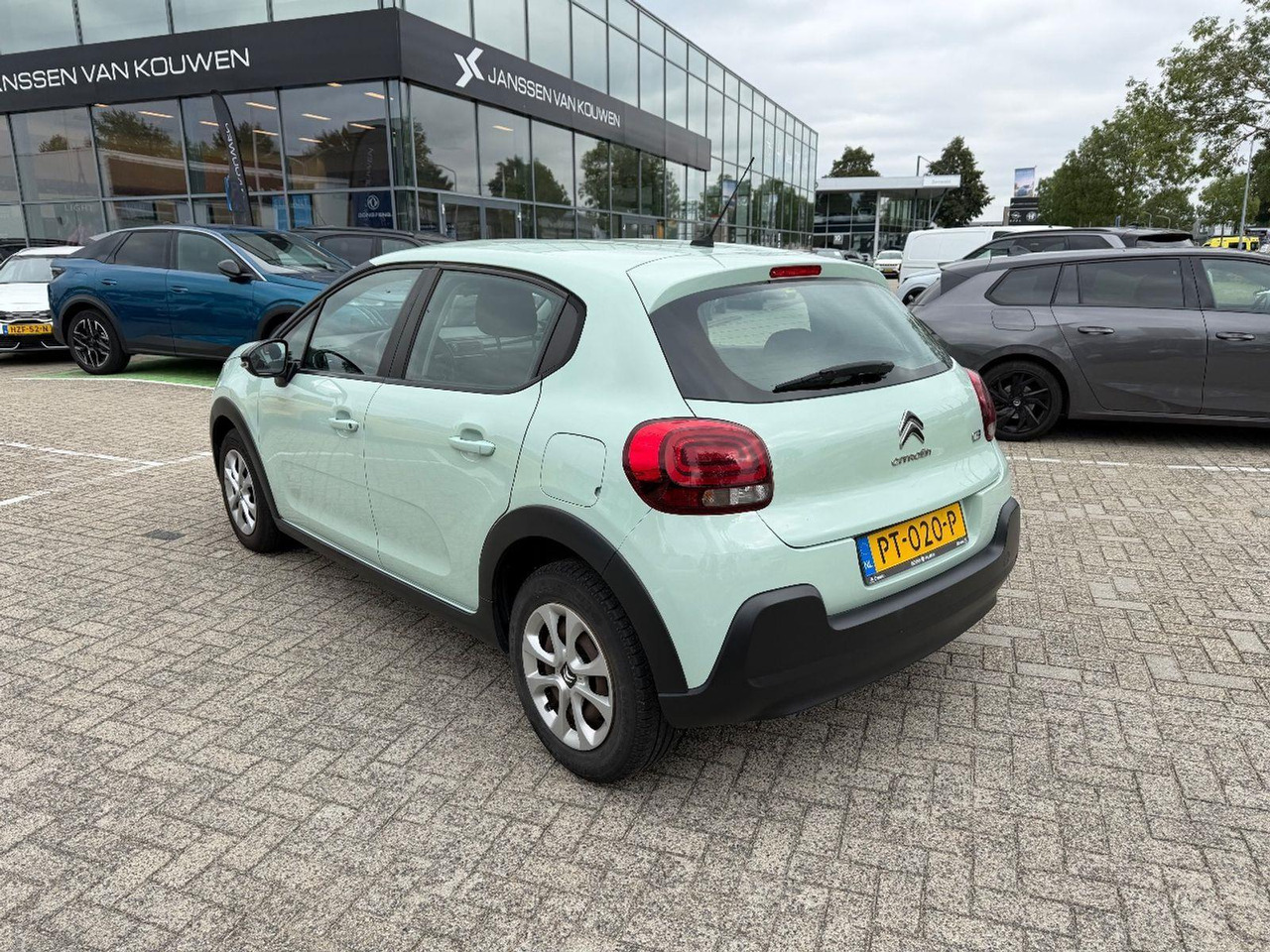Citroen C3 1.2 PureTech Feel | 2017 | 125.672 km | PT020P | NAP: Logisch - Hatchback: foto 3 Citroen C3 1.2 PureTech Feel | 2017 | 125.672 km | PT020P | NAP: Logisch - Hatchback: foto 3