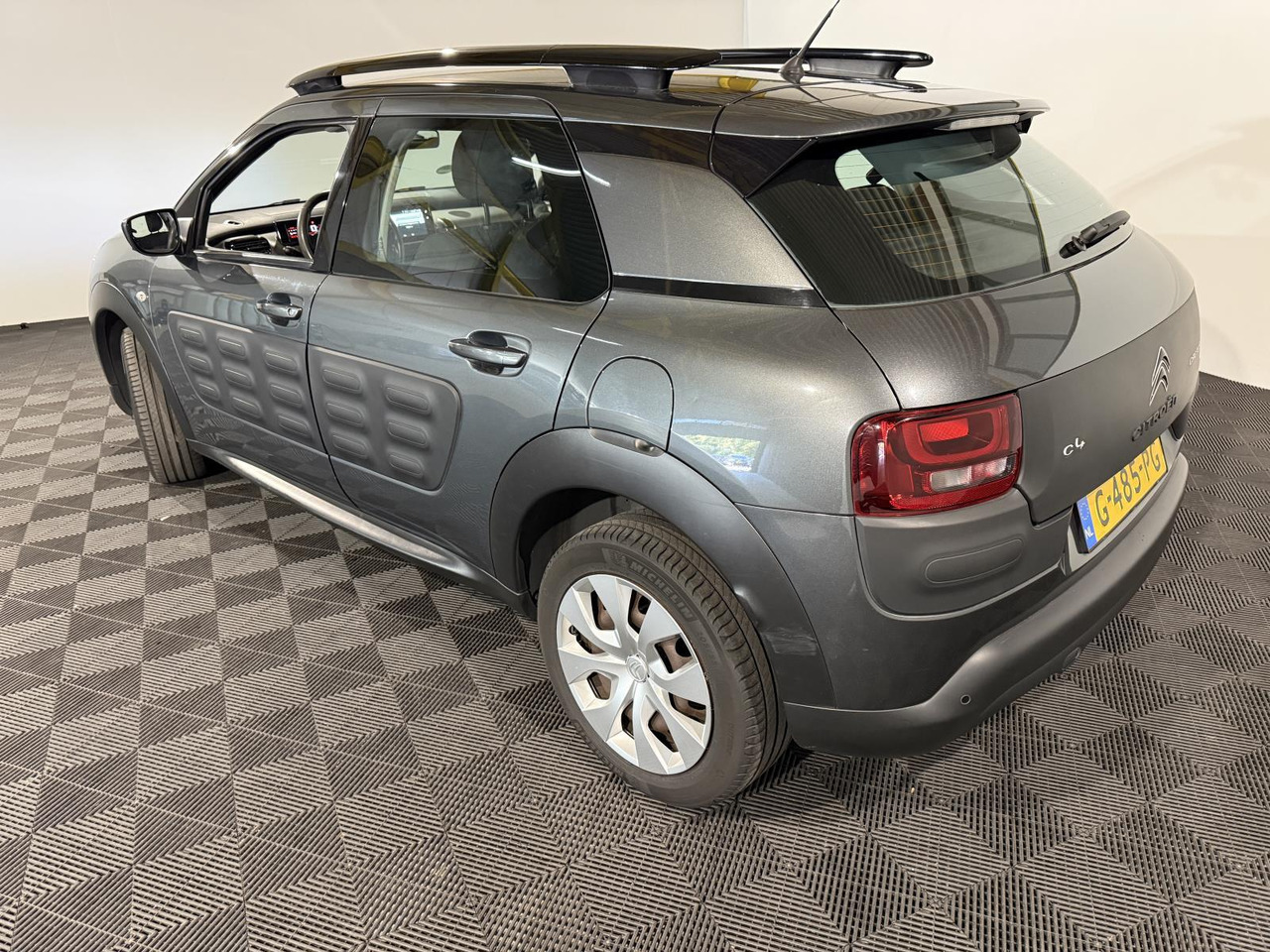 Citroen | C4 Cactus | 1.2 PureTech Business | 2015 | 163.108 km | G485PG | Geen oordeel - SUV: foto 4 Citroen | C4 Cactus | 1.2 PureTech Business | 2015 | 163.108 km | G485PG | Geen oordeel - SUV: foto 4