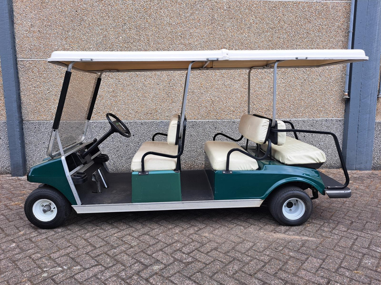 ClubCar Villager shuttle 6 Golfkar (3) - Karrocë golfi: foto 3 ClubCar Villager shuttle 6 Golfkar (3) - Karrocë golfi: foto 3