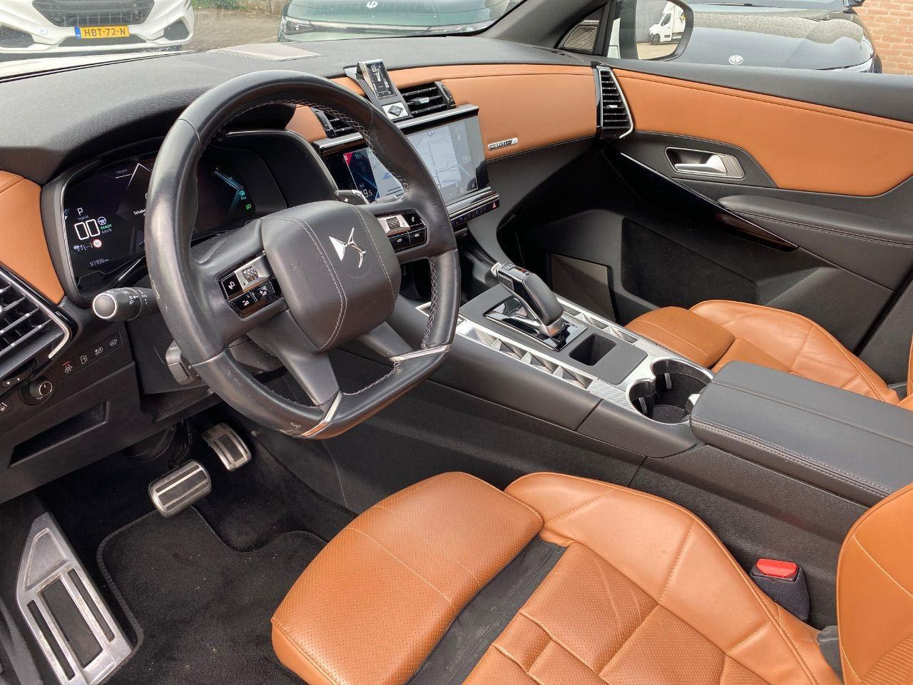 DS 7 Crossback E - Tense Rivoli | 2022 | 91.996 km | Automaat | P427NJ | NAP: Logisch - SUV: foto 5 DS 7 Crossback E - Tense Rivoli | 2022 | 91.996 km | Automaat | P427NJ | NAP: Logisch - SUV: foto 5