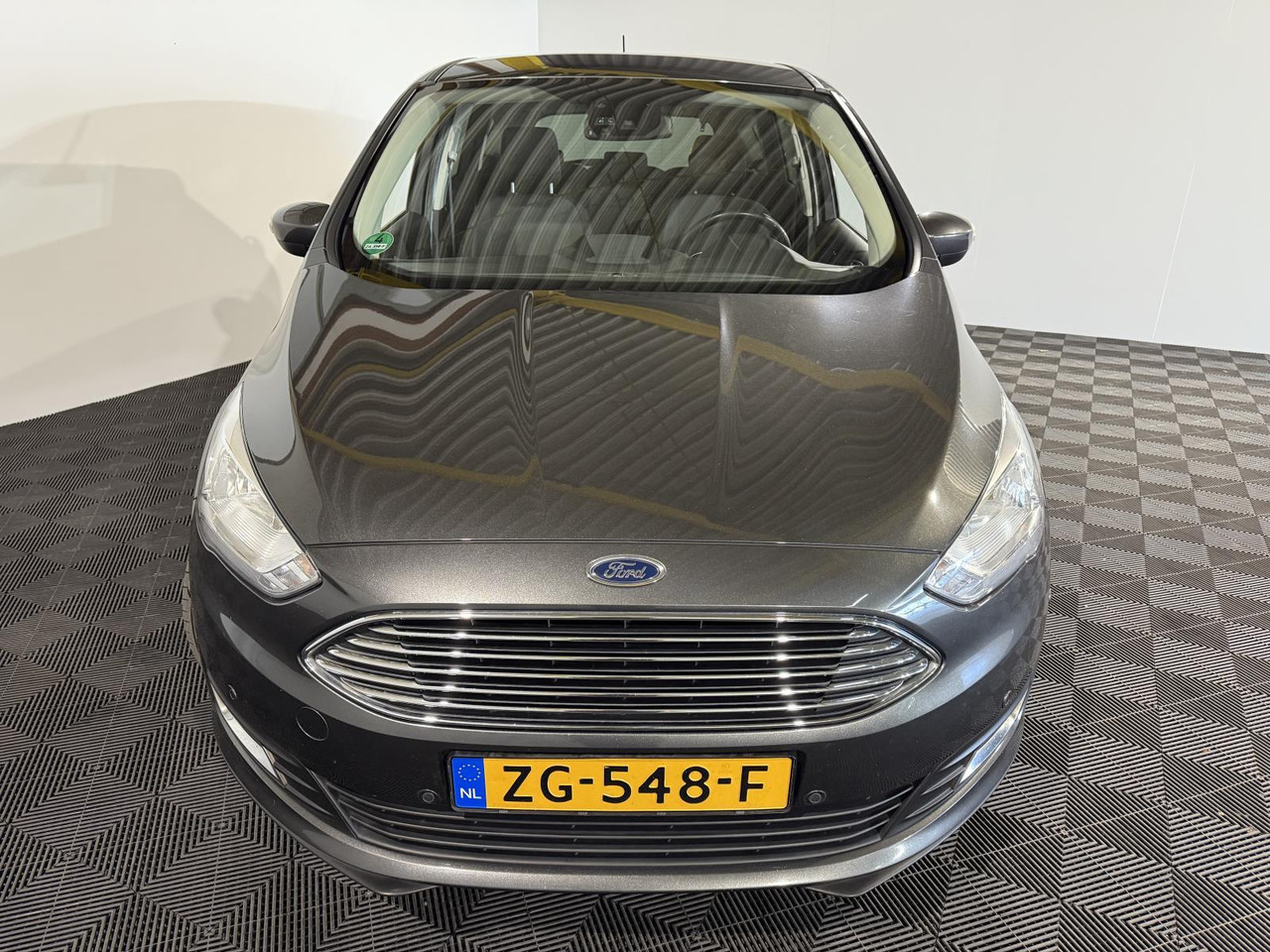 Ford C-Max 1.0 Titanium ZG-548-F 186.382 km - Veturë: foto 2 Ford C-Max 1.0 Titanium ZG-548-F 186.382 km - Veturë: foto 2