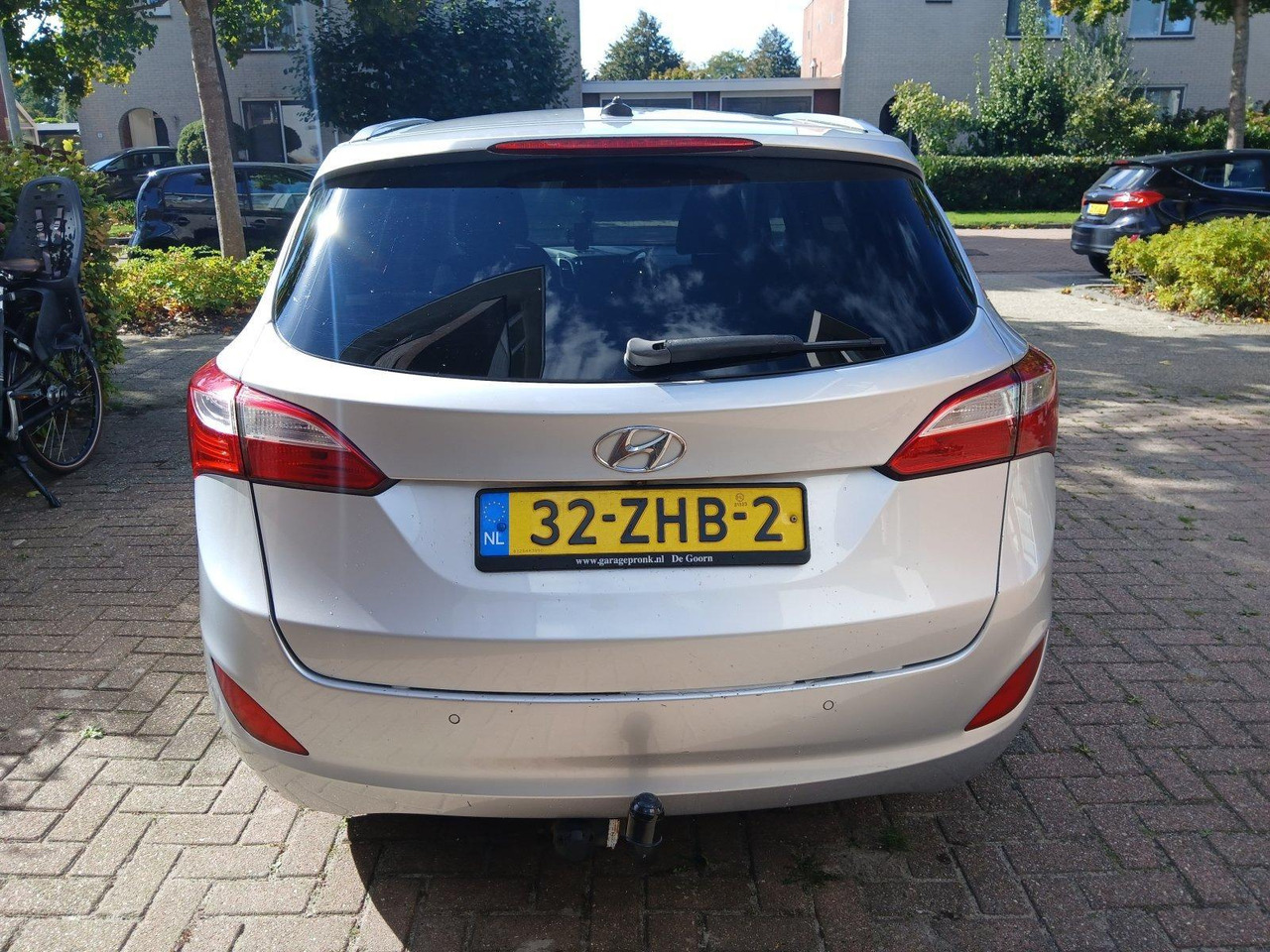 Hyundai | i30 Wagon | 1.6 GDI Business Edition | 2012 | 232.039 km | 32ZHB2 | Logisch - Veturë: foto 2 Hyundai | i30 Wagon | 1.6 GDI Business Edition | 2012 | 232.039 km | 32ZHB2 | Logisch - Veturë: foto 2