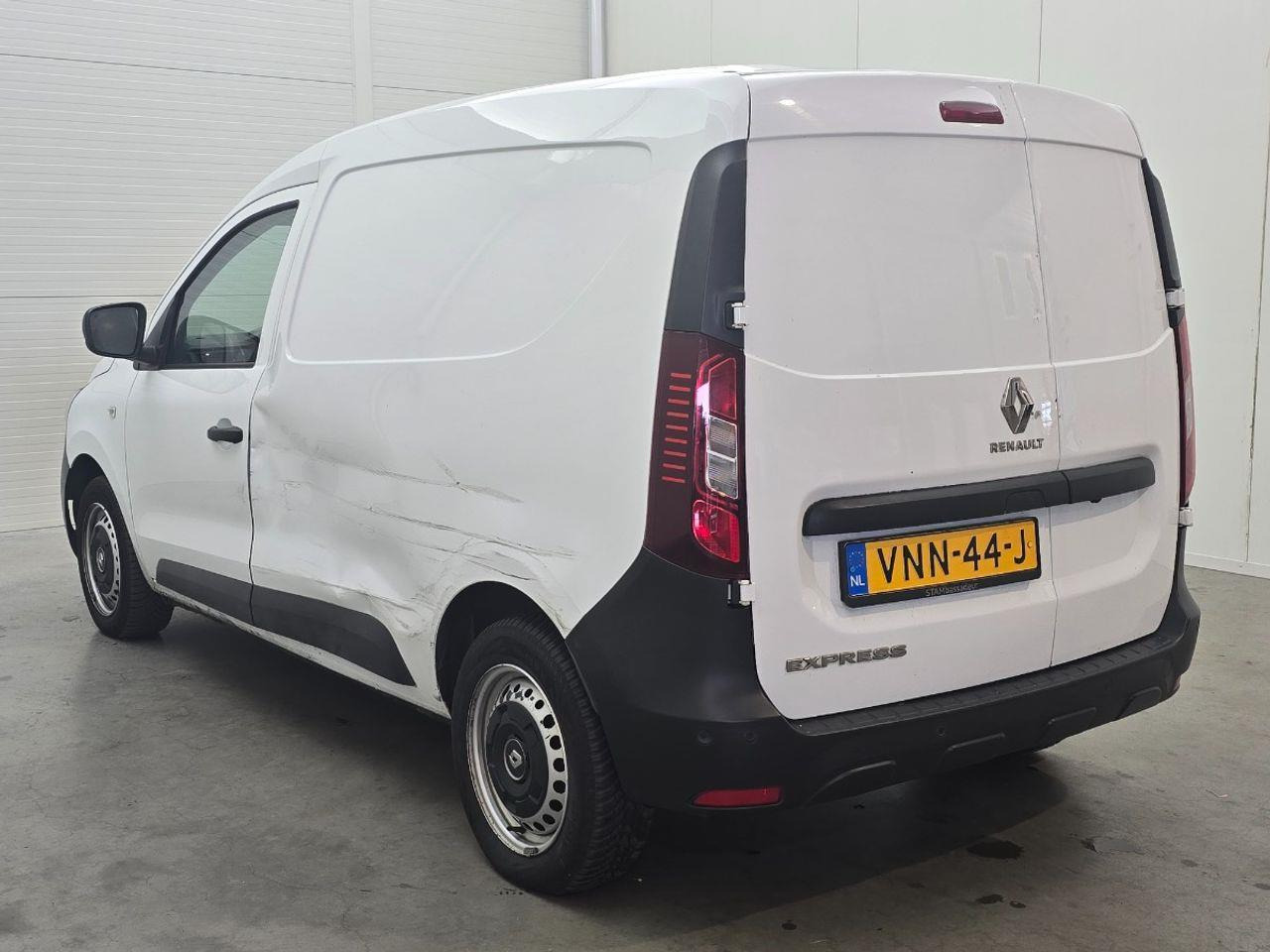 Renault Express 1.5 dCi 75 Comfort | 2021 | 148.825 km | VNN44J | NAP: Logisch - Makineritë e tjera: foto 3 Renault Express 1.5 dCi 75 Comfort | 2021 | 148.825 km | VNN44J | NAP: Logisch - Makineritë e tjera: foto 3