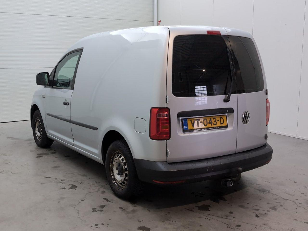 Volkswagen Caddy 2.0 TDI L1H1 BMT Trendline | 2016 | 207.621 km | VT043D | NAP: Logisch - Makineritë e tjera: foto 3 Volkswagen Caddy 2.0 TDI L1H1 BMT Trendline | 2016 | 207.621 km | VT043D | NAP: Logisch - Makineritë e tjera: foto 3
