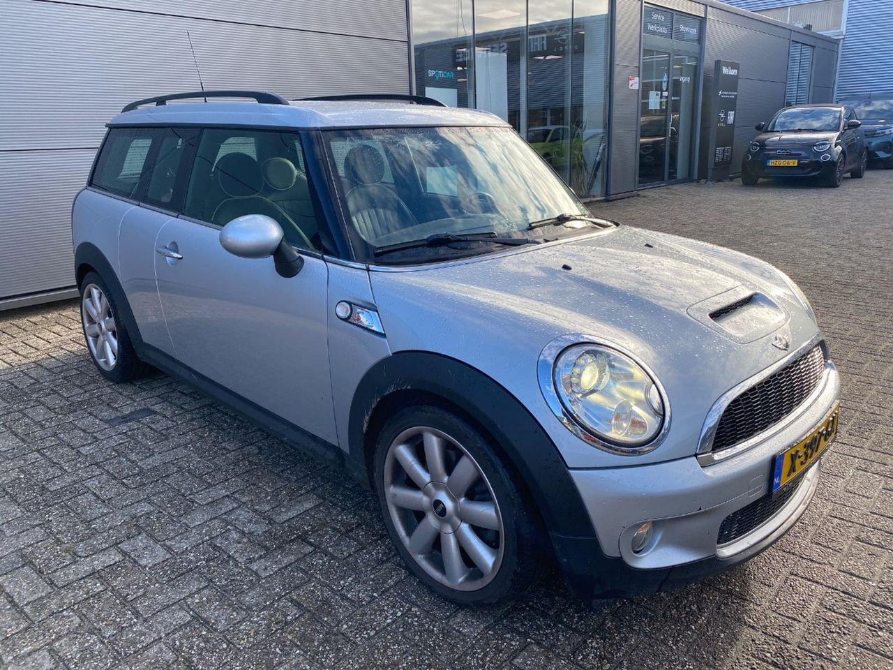 Mini Mini Clubman 1.6 Cooper S | 2008 | 144.083 km | Automaat | X397GX | NAP: Geen oordeel - Veturë: foto 2 Mini Mini Clubman 1.6 Cooper S | 2008 | 144.083 km | Automaat | X397GX | NAP: Geen oordeel - Veturë: foto 2