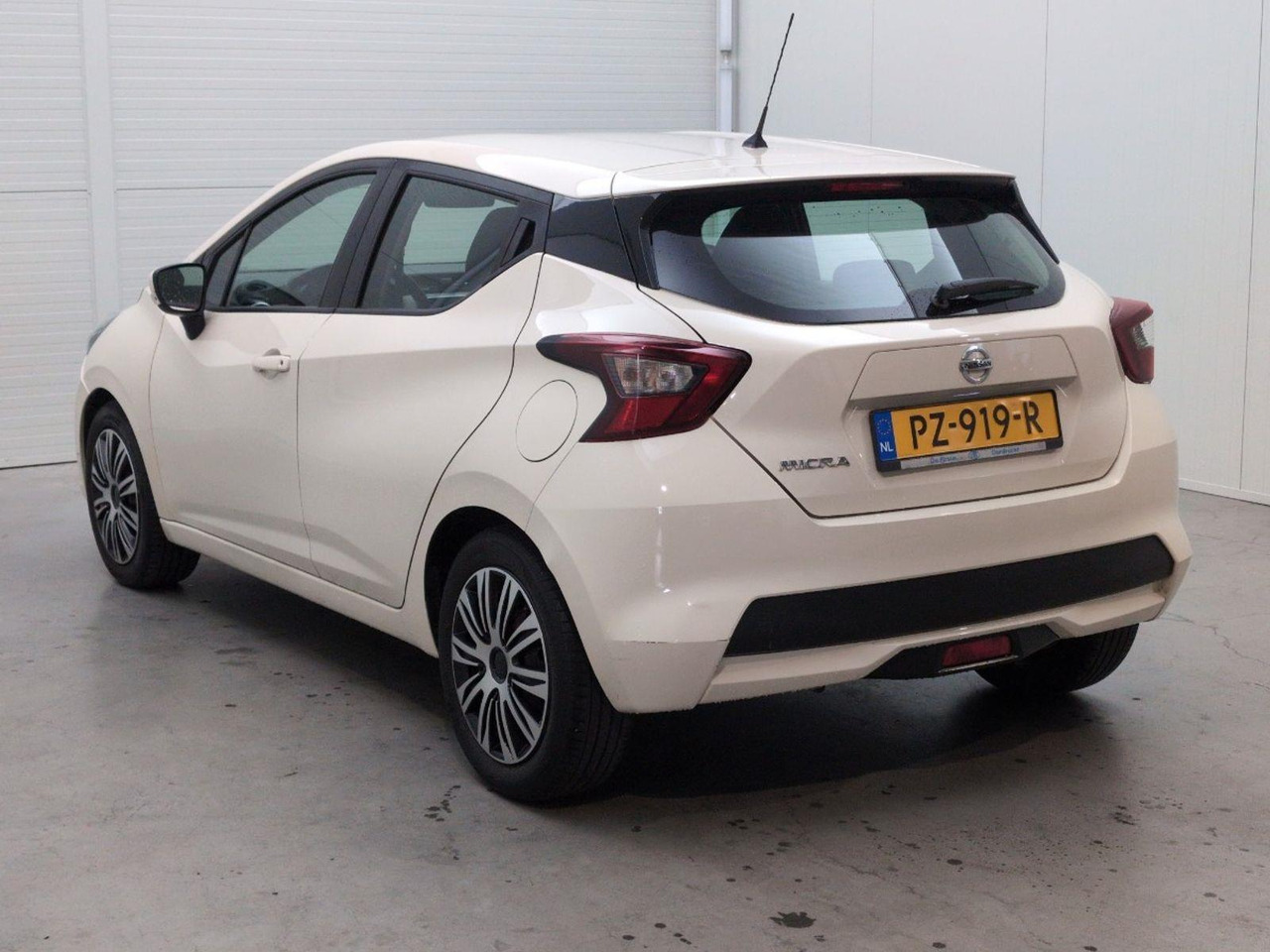 Nissan Micra 1.0L Acenta | 2017 | 157.353 km | PZ919R | NAP: Logisch - Hatchback: foto 3 Nissan Micra 1.0L Acenta | 2017 | 157.353 km | PZ919R | NAP: Logisch - Hatchback: foto 3