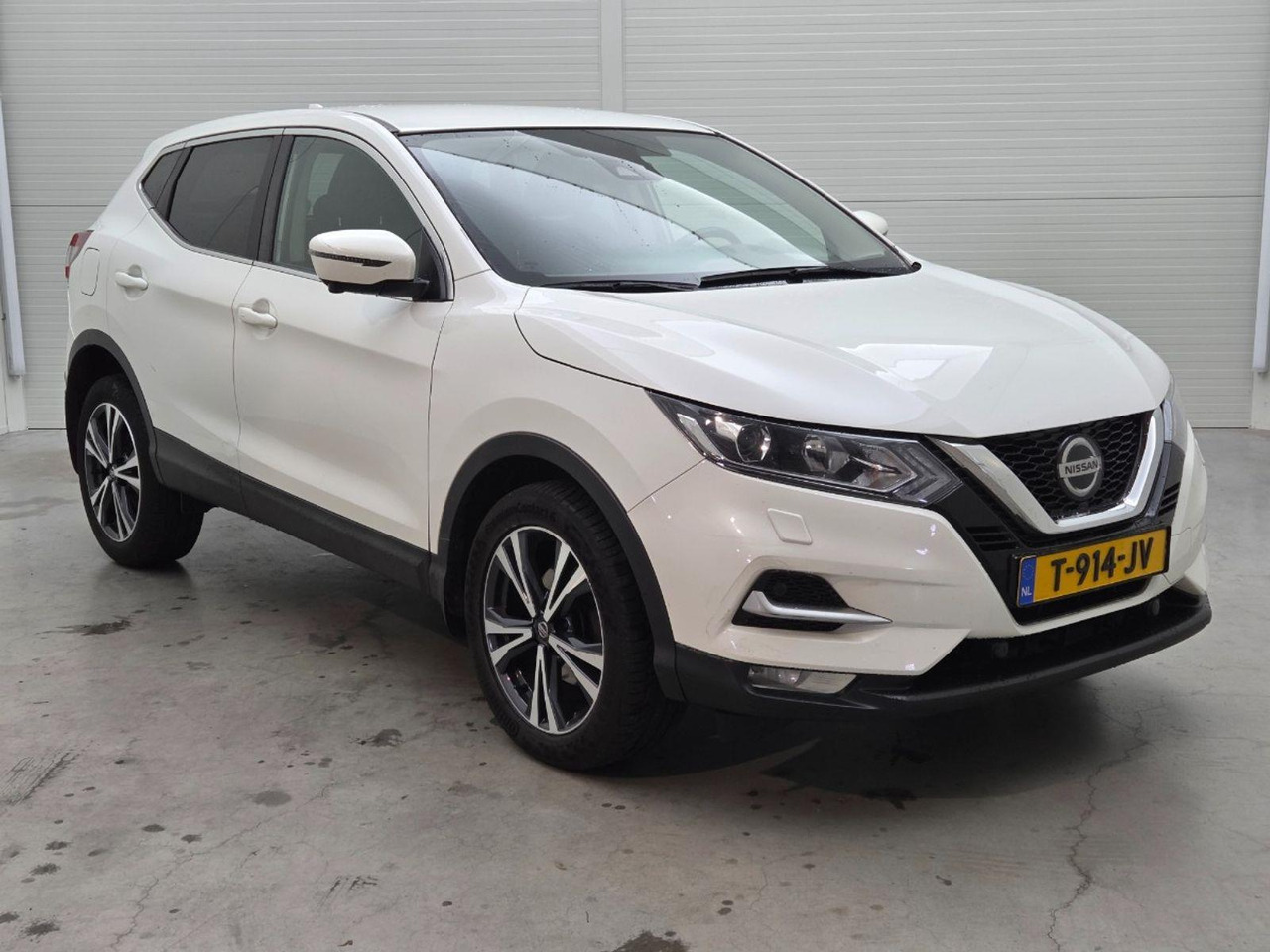 Nissan Qashqai 1.3 DIG - T Acenta | 2020 | 136.596 km | Automaat | T914JV | NAP: Geen oordeel - SUV: foto 2 Nissan Qashqai 1.3 DIG - T Acenta | 2020 | 136.596 km | Automaat | T914JV | NAP: Geen oordeel - SUV: foto 2