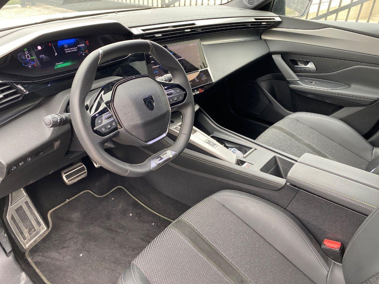 Peugeot 308 SW 1.6 Plug - in Hybrid 225 GT | 2024 | 37.250 km | Automaat | JGP06P | NAP: Geen oordeel - Veturë: foto 5 Peugeot 308 SW 1.6 Plug - in Hybrid 225 GT | 2024 | 37.250 km | Automaat | JGP06P | NAP: Geen oordeel - Veturë: foto 5