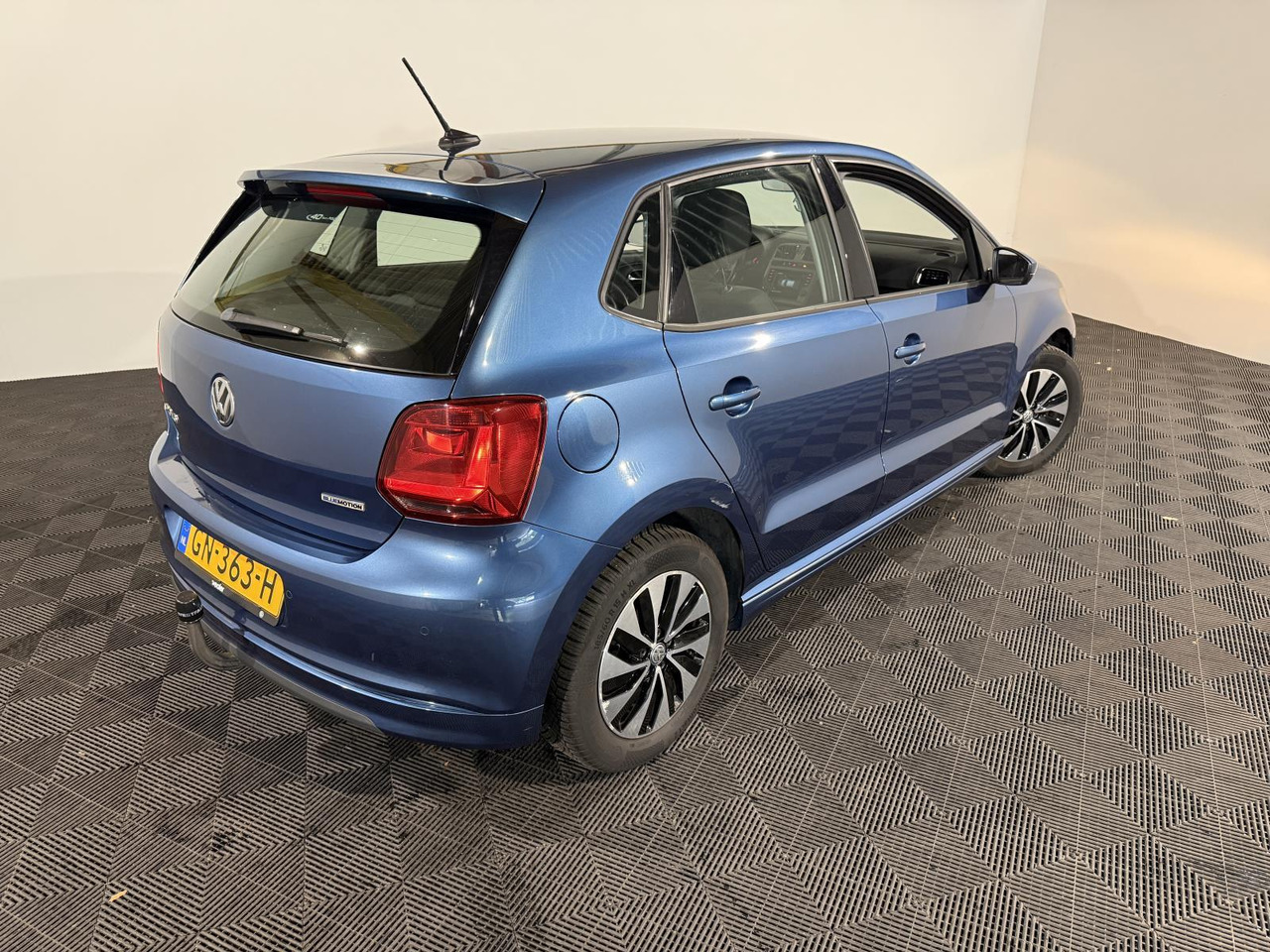 Volkswagen | Polo | 1.0 BlueMotion Edition | 2015 | 255.096 km | GN363H | Logisch - Hatchback: foto 3 Volkswagen | Polo | 1.0 BlueMotion Edition | 2015 | 255.096 km | GN363H | Logisch - Hatchback: foto 3