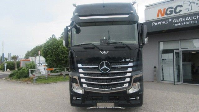 Mercedes-Benz 1863LS Edition 1 - Gjysmë-kamion: foto 2 Mercedes-Benz 1863LS Edition 1 - Gjysmë-kamion: foto 2