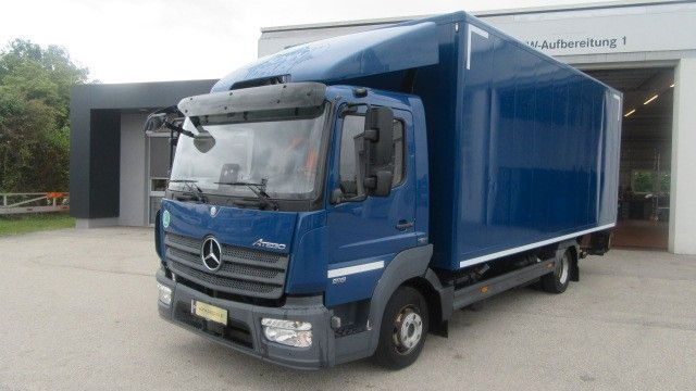 Mercedes-Benz 818L Koffer LBW, 1,5 to, Seitentüre - Kamion vagonetë: foto 1 Mercedes-Benz 818L Koffer LBW, 1,5 to, Seitentüre - Kamion vagonetë: foto 1