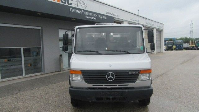 Mercedes-Benz Vario 818 D Müllsammelfahrzeug - Kamion mbeturinash: foto 2 Mercedes-Benz Vario 818 D Müllsammelfahrzeug - Kamion mbeturinash: foto 2