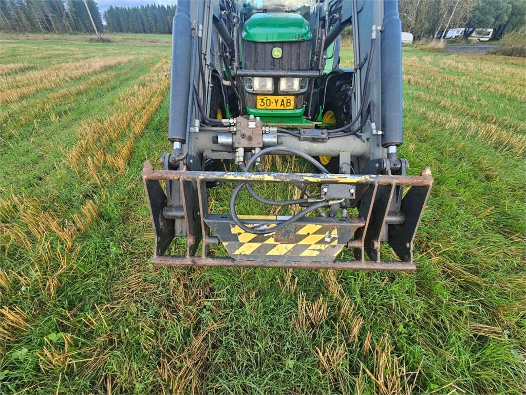 John Deere 6420S AP Premium Plus 50km/h - Traktor: foto 4 John Deere 6420S AP Premium Plus 50km/h - Traktor: foto 4