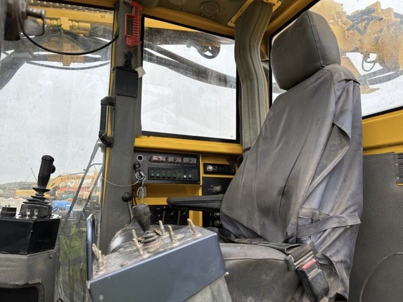 Atlas-Copco ROC F6 - Sondë shpimi: foto 5 Atlas-Copco ROC F6 - Sondë shpimi: foto 5