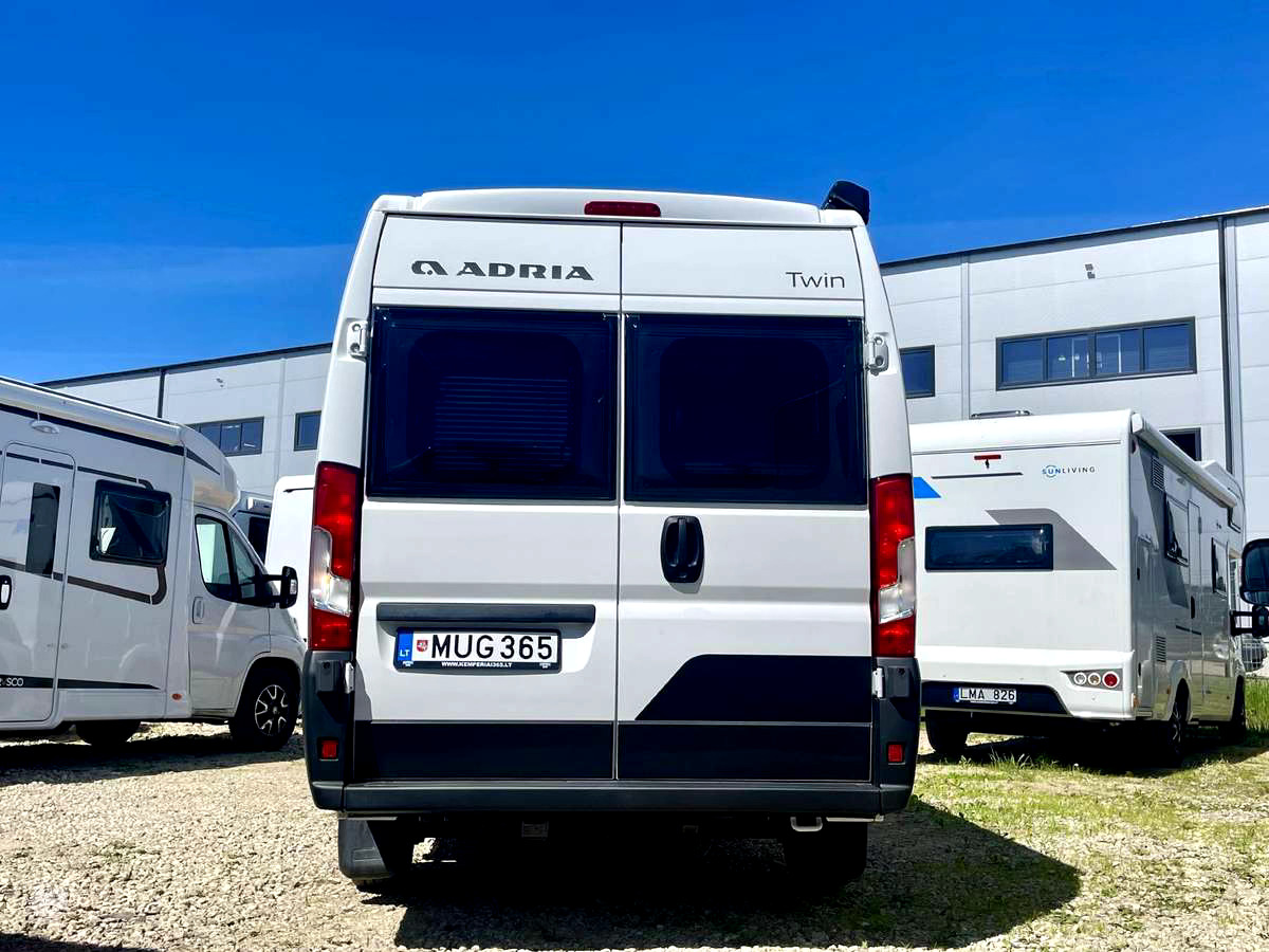 ADRIA Twin 640 SL - Furgon kampingu: foto 4 ADRIA Twin 640 SL - Furgon kampingu: foto 4