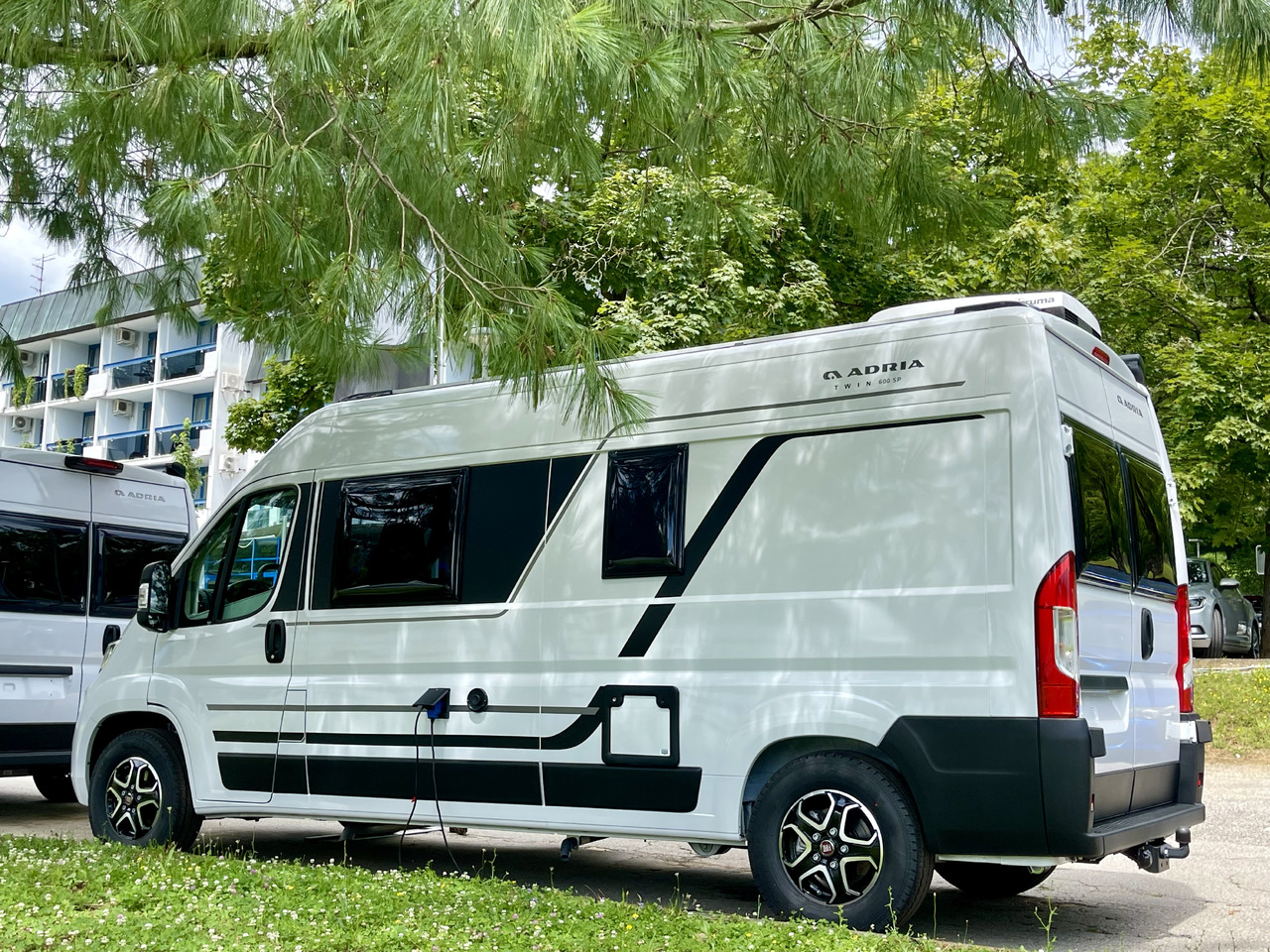 ADRIA Twin 640 SLB - Furgon kampingu: foto 3 ADRIA Twin 640 SLB - Furgon kampingu: foto 3