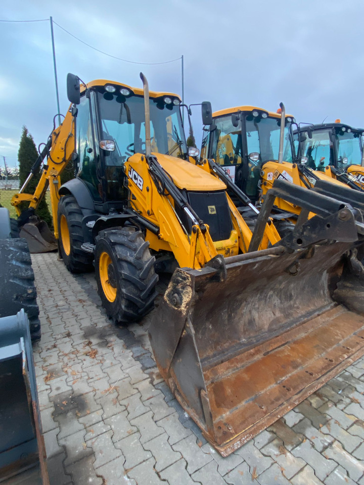 JCB 3CX - Fadromë me shkarkim nga prapa: foto 5 JCB 3CX - Fadromë me shkarkim nga prapa: foto 5