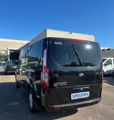 Ford Tourneo Custom Tourneo Custom 310 2.0 TDCi 17 - Veturë: foto 2 Ford Tourneo Custom Tourneo Custom 310 2.0 TDCi 17 - Veturë: foto 2