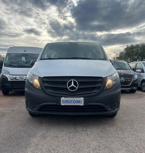Mercedes Benz VITO FURGONE 110 LONG TRAZ. ANT. - Furgon: foto 1 Mercedes Benz VITO FURGONE 110 LONG TRAZ. ANT. - Furgon: foto 1