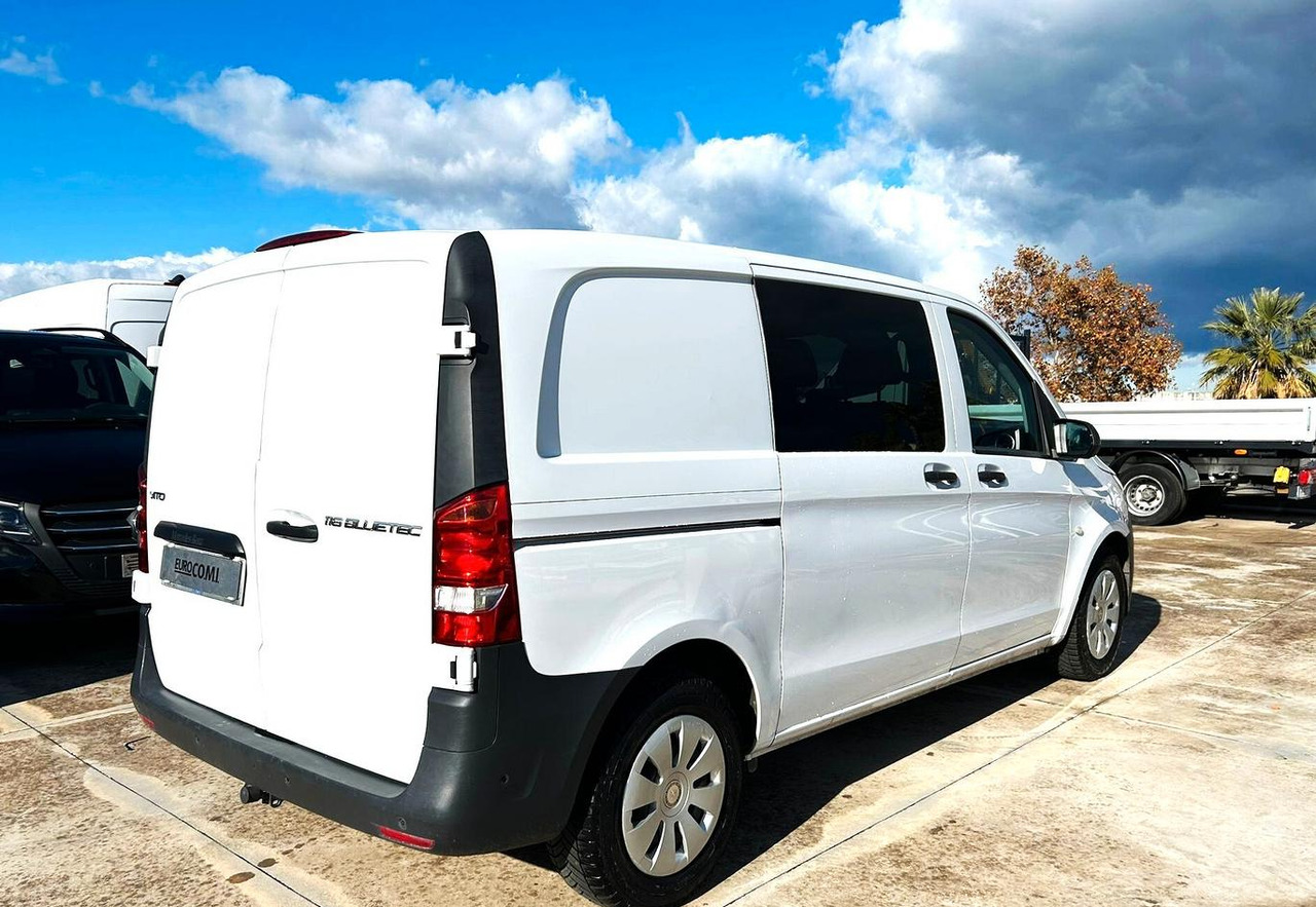 Mercedes Benz Vito Mixto Autocarro 6 posti - Kamioncine dopio kabinë: foto 5 Mercedes Benz Vito Mixto Autocarro 6 posti - Kamioncine dopio kabinë: foto 5