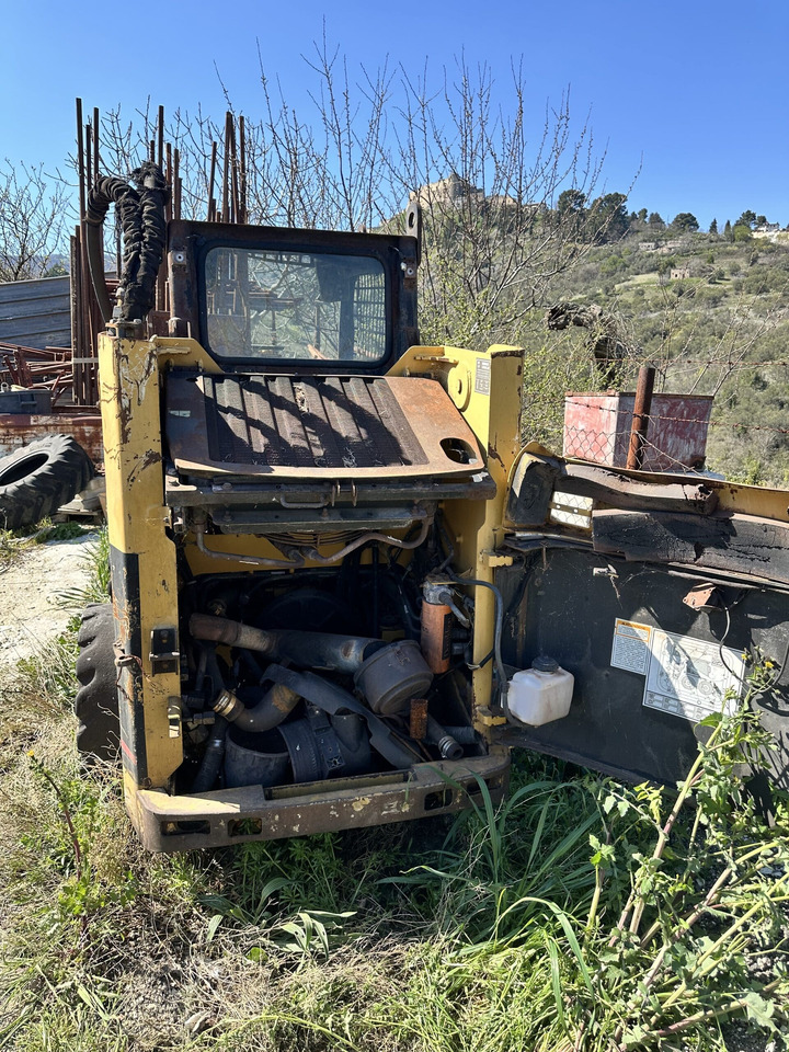 CAT 248 - Mini fadrom: foto 3 CAT 248 - Mini fadrom: foto 3