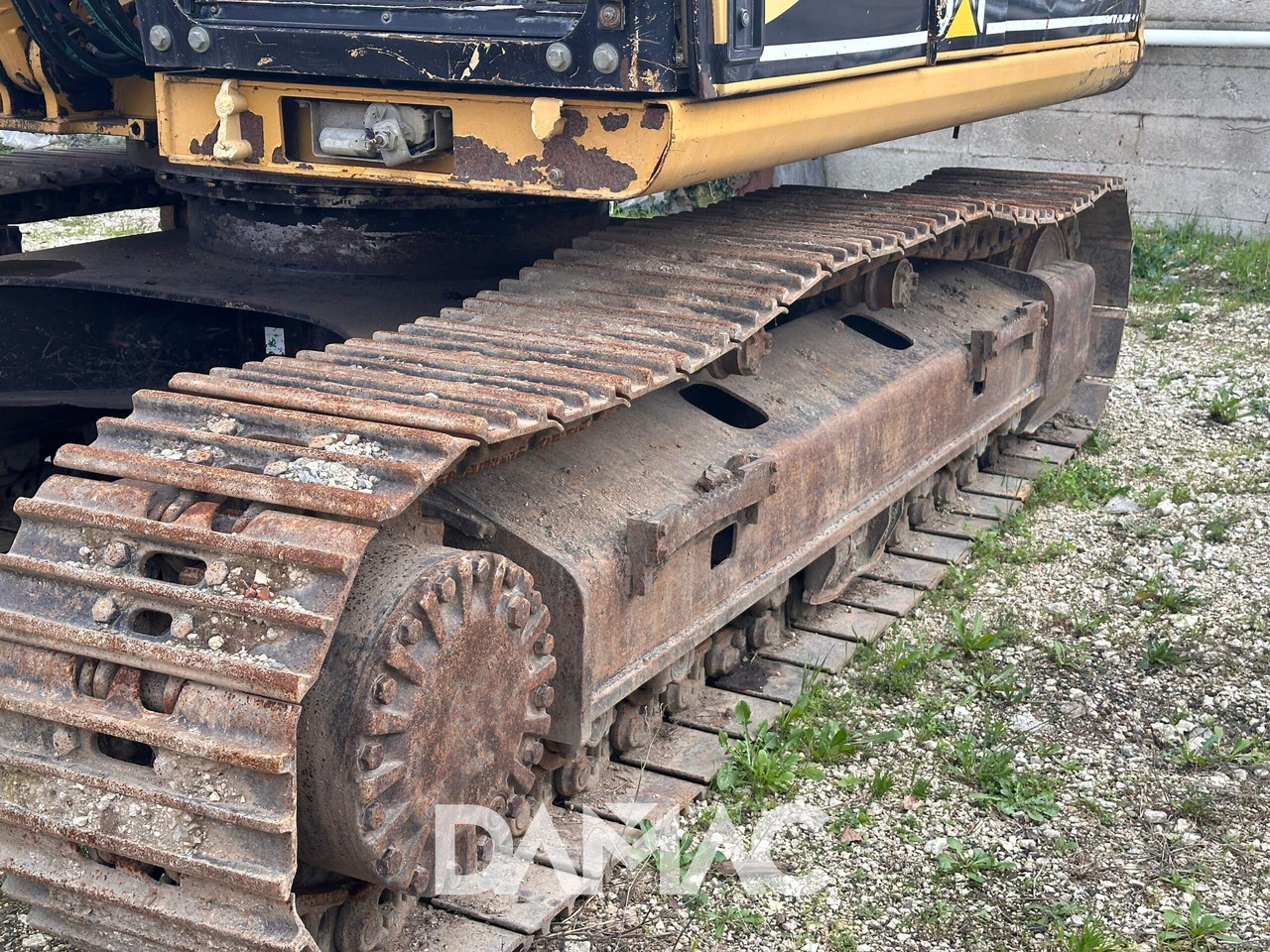 CAT 318B - Ekskavator me zinxhirë: foto 3 CAT 318B - Ekskavator me zinxhirë: foto 3