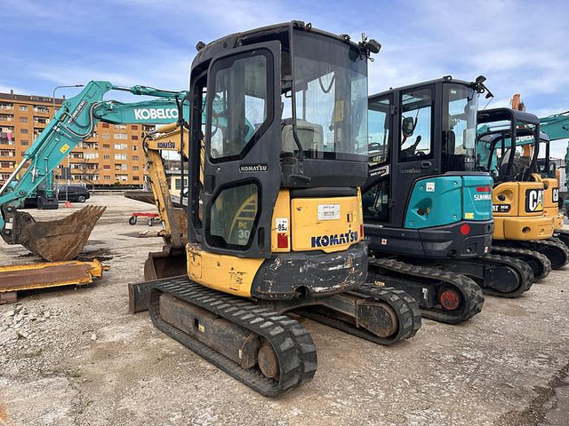 Komatsu PC30 - Miniekskavator: foto 2 Komatsu PC30 - Miniekskavator: foto 2