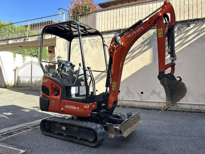 Kubota KX016-4 - Miniekskavator: foto 1 Kubota KX016-4 - Miniekskavator: foto 1