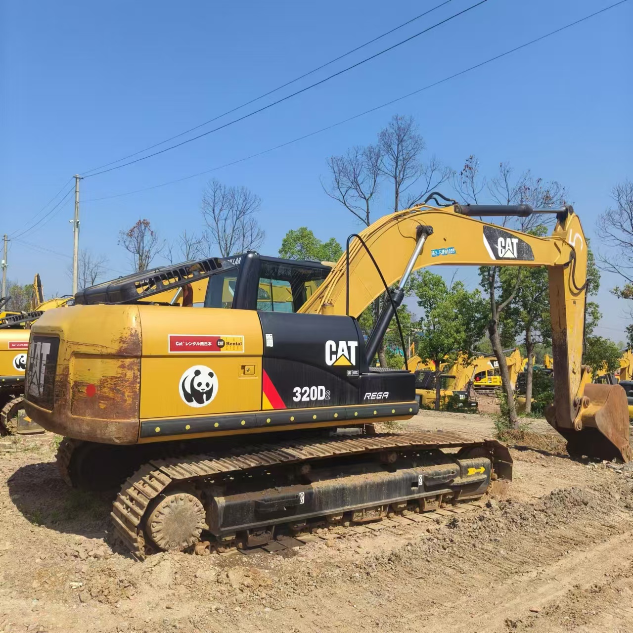 CATERPILLAR - Miniekskavator: foto 1 CATERPILLAR - Miniekskavator: foto 1