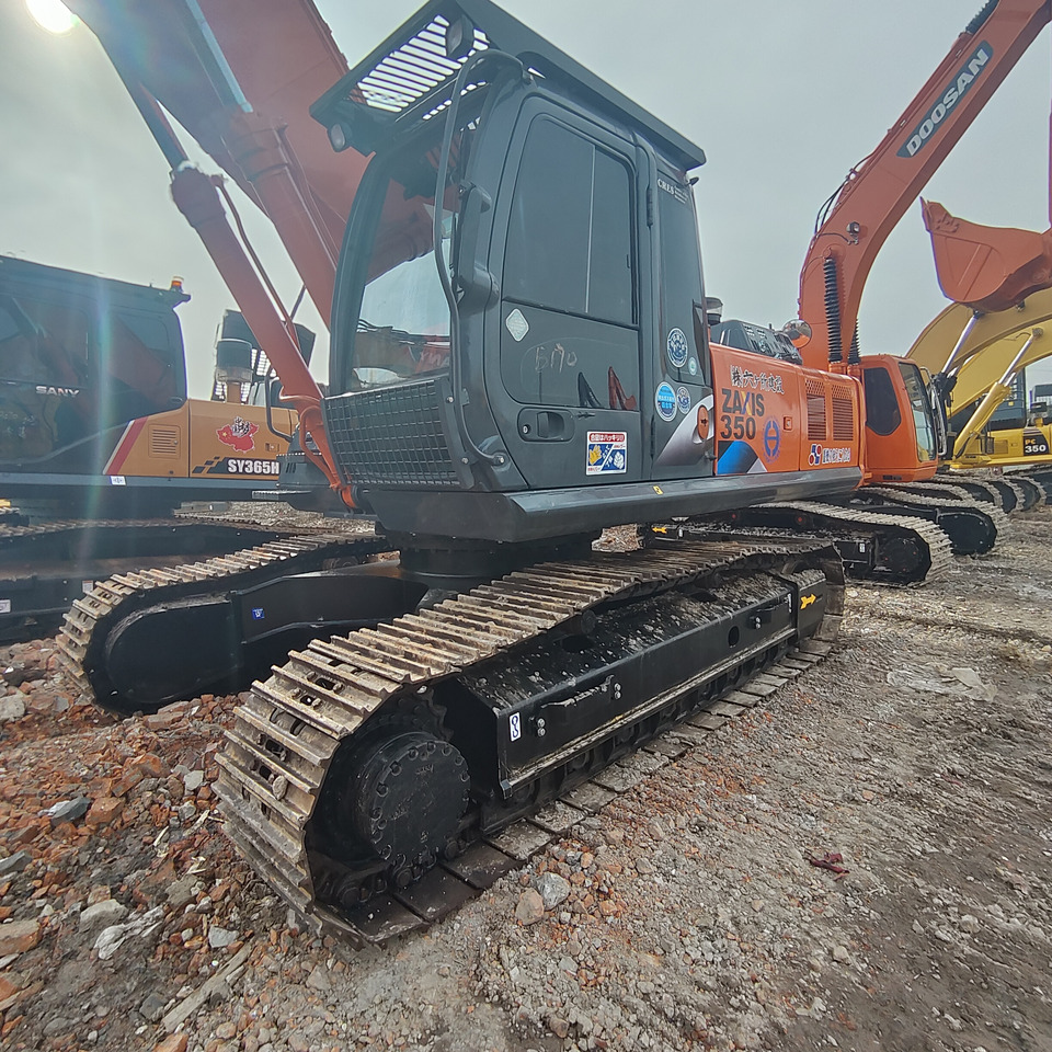 HITACHI ZX350 - Ekskavator me zinxhirë: foto 2 HITACHI ZX350 - Ekskavator me zinxhirë: foto 2