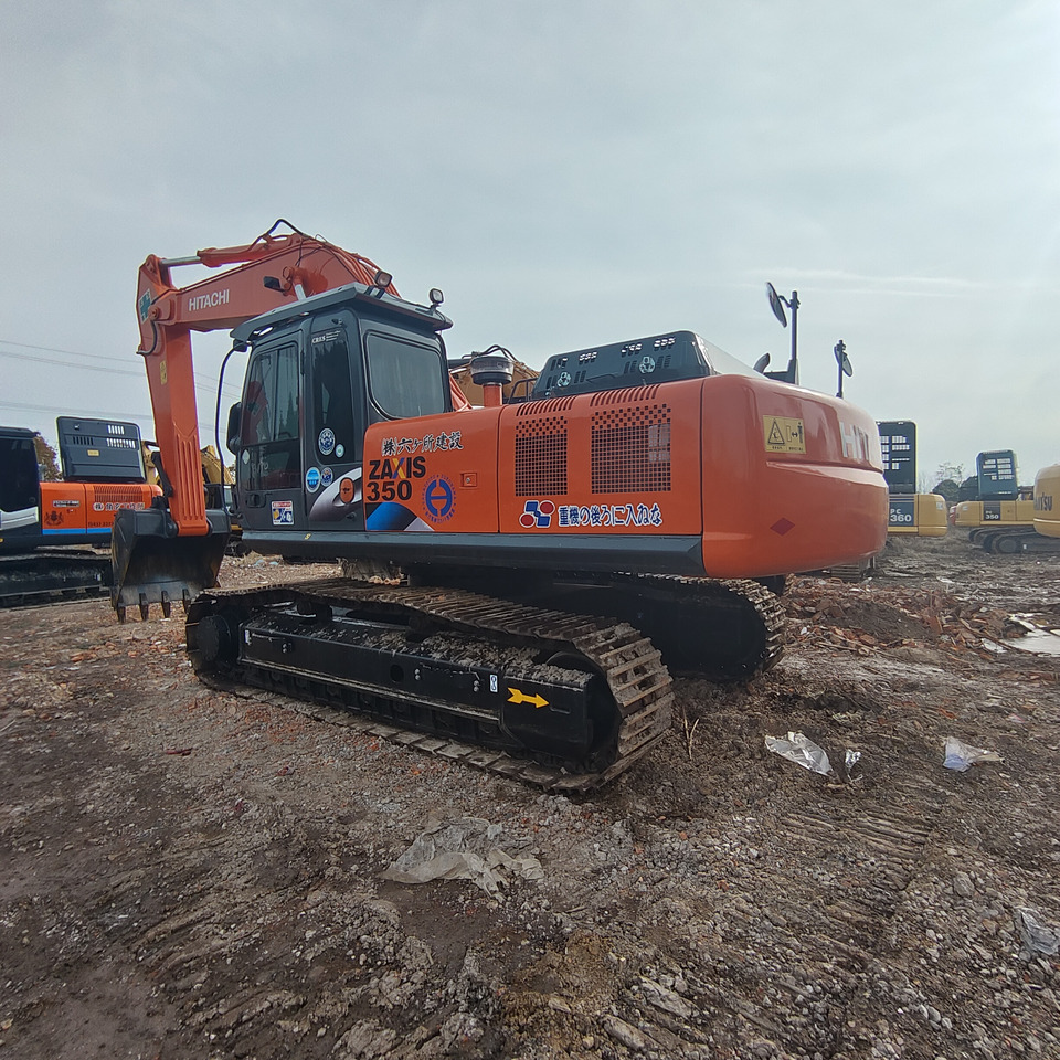 HITACHI ZX350 - Ekskavator me zinxhirë: foto 1 HITACHI ZX350 - Ekskavator me zinxhirë: foto 1