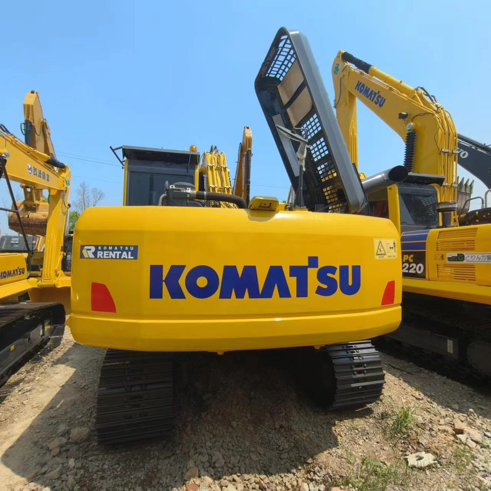 KOMATSU PC200-8MO - Ekskavator me zinxhirë: foto 3 KOMATSU PC200-8MO - Ekskavator me zinxhirë: foto 3