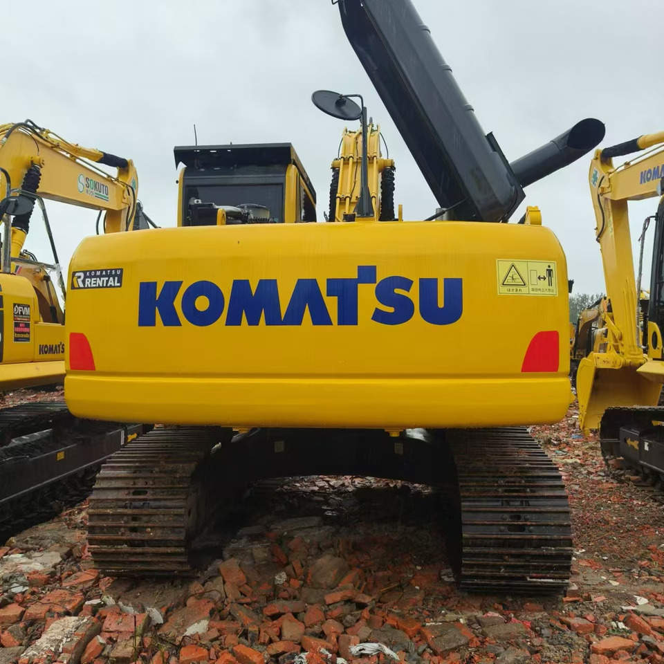 KOMATSU PC200 - Ekskavator me zinxhirë: foto 4 KOMATSU PC200 - Ekskavator me zinxhirë: foto 4