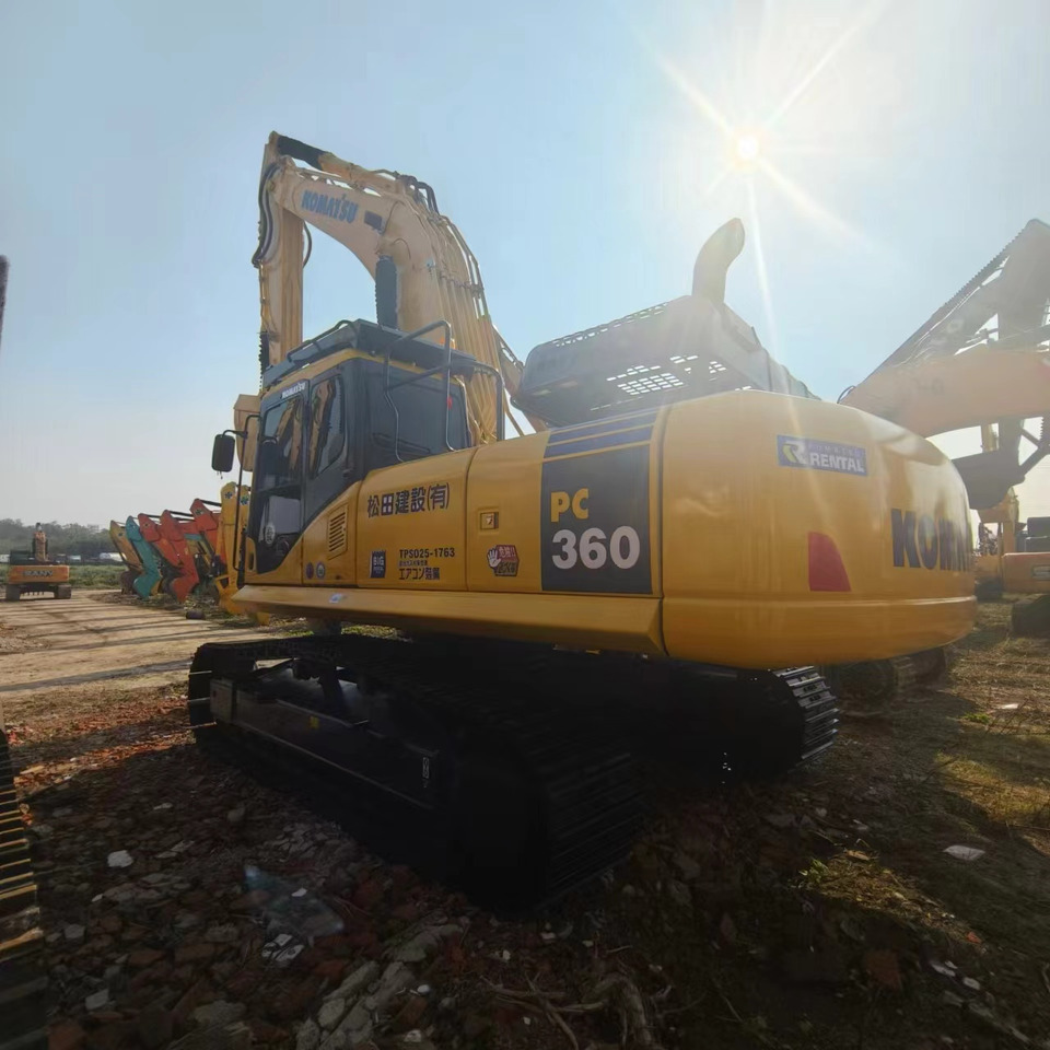 KOMATSU PC360 - Ekskavator me zinxhirë: foto 4 KOMATSU PC360 - Ekskavator me zinxhirë: foto 4