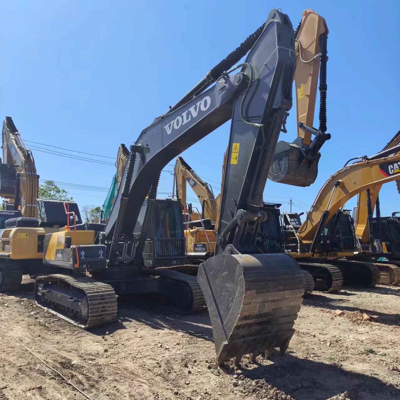 VOLVO EC290 - Ekskavator me zinxhirë: foto 1 VOLVO EC290 - Ekskavator me zinxhirë: foto 1