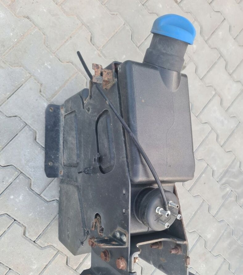 207667733 Volvo FL FE - Serbatori AdBlue për Kamioni: foto 1 207667733 Volvo FL FE - Serbatori AdBlue për Kamioni: foto 1