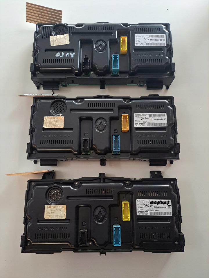 CONTINENTAL ZEGARY LICZNIK AUTOMAT / MANUAL RENAULT PREMIUM MIDLUM DXI - Paneli i aparateve për Kamioni: foto 2 CONTINENTAL ZEGARY LICZNIK AUTOMAT / MANUAL RENAULT PREMIUM MIDLUM DXI - Paneli i aparateve për Kamioni: foto 2