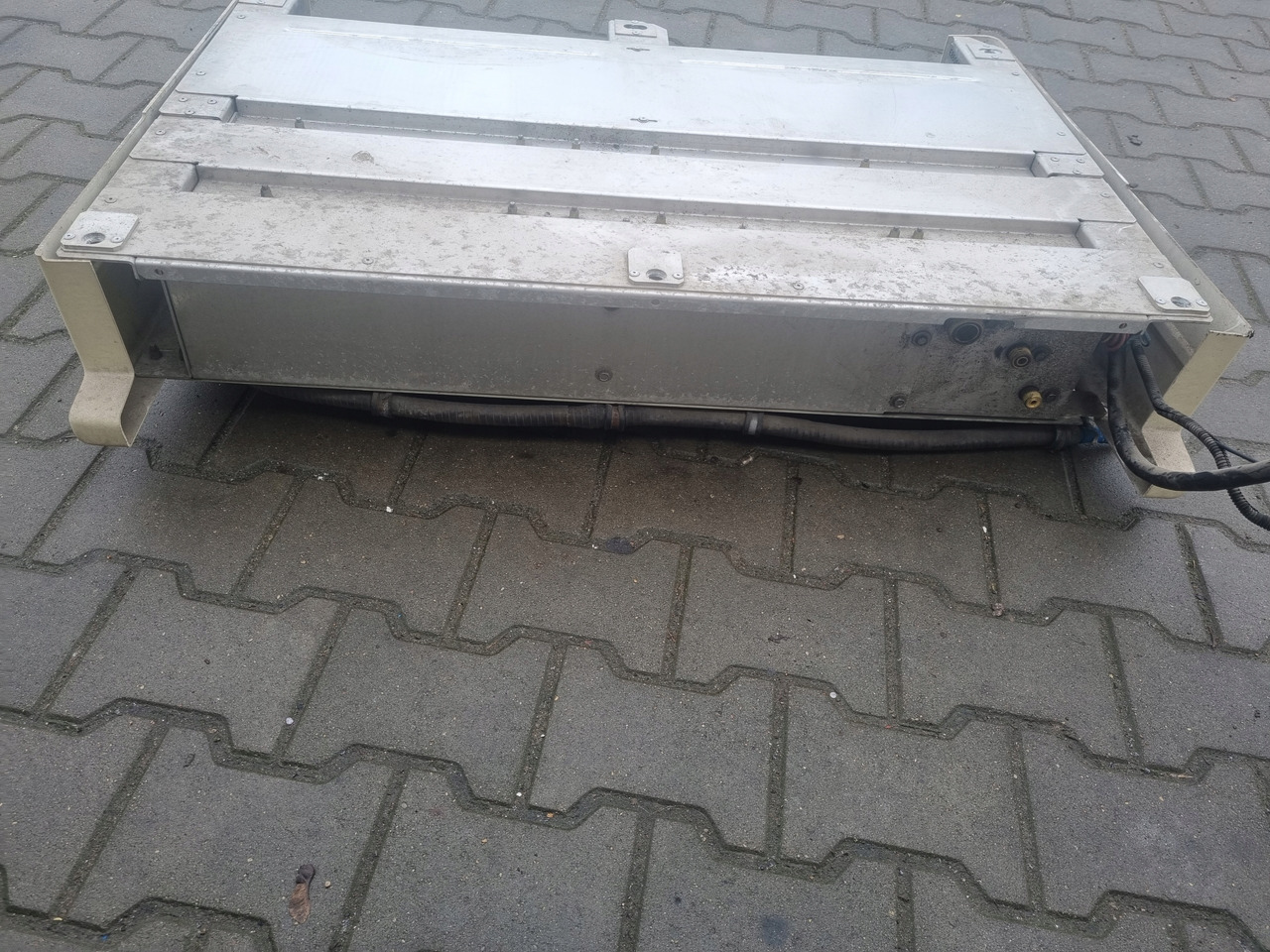 Carrier NAWIEW AGREGATU CHŁODNICZEGO CARRIER TRANSICOLD AVPA MTS1 100-h mts11-h12 - Sistemi i ftohjes për Rimorkio: foto 5 Carrier NAWIEW AGREGATU CHŁODNICZEGO CARRIER TRANSICOLD AVPA MTS1 100-h mts11-h12 - Sistemi i ftohjes për Rimorkio: foto 5