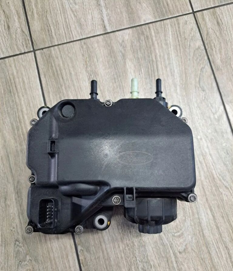 FORD POMPA ADBLUE MODUŁ FORD F-MAX TRUCKS CARGO EURO 6 - Sistemi i shkarkimit për Kamioni: foto 2 FORD POMPA ADBLUE MODUŁ FORD F-MAX TRUCKS CARGO EURO 6 - Sistemi i shkarkimit për Kamioni: foto 2