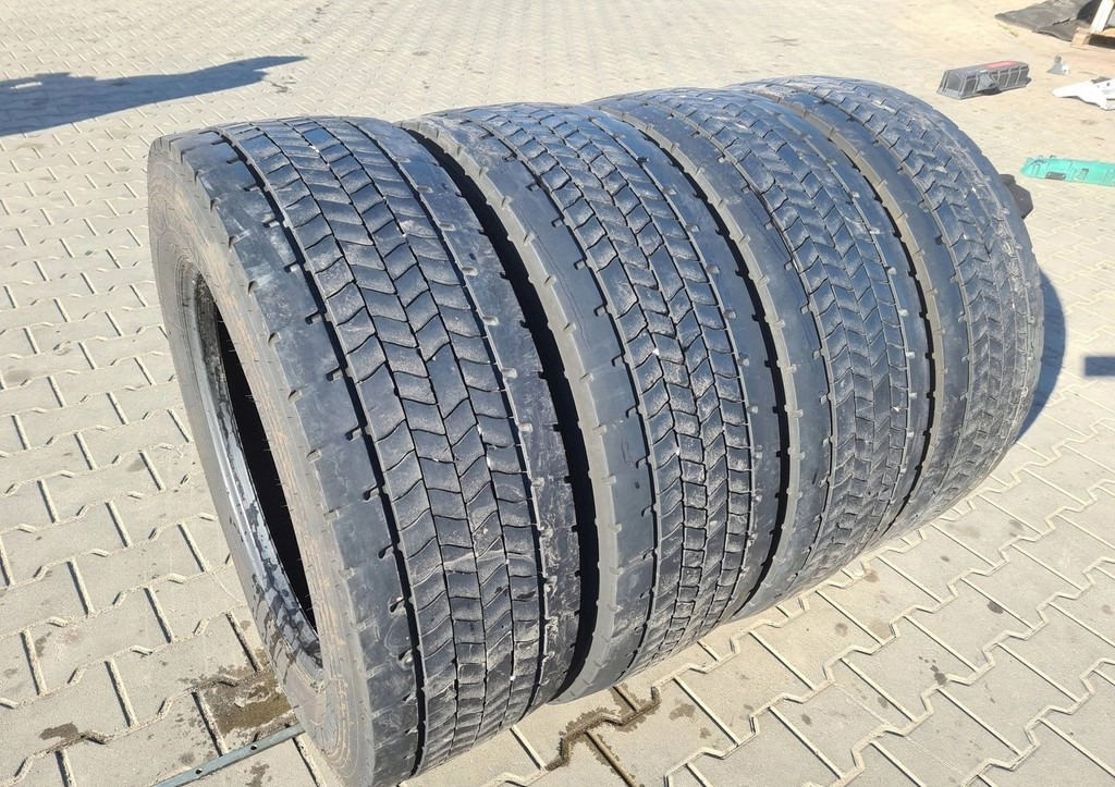 GOODYEAR TYŁ FUELMAX D 295/60 R 22.5 4 szt. stalowe - Goma dhe bandazhe: foto 4 GOODYEAR TYŁ FUELMAX D 295/60 R 22.5 4 szt. stalowe - Goma dhe bandazhe: foto 4