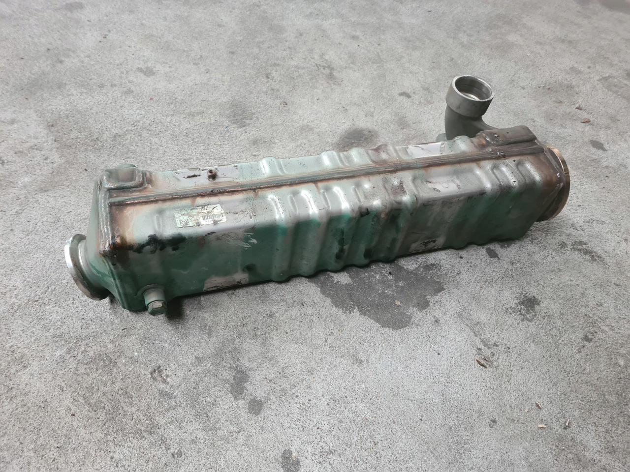 VOLVO 21944868 - Ftohës EGR: foto 2 VOLVO 21944868 - Ftohës EGR: foto 2