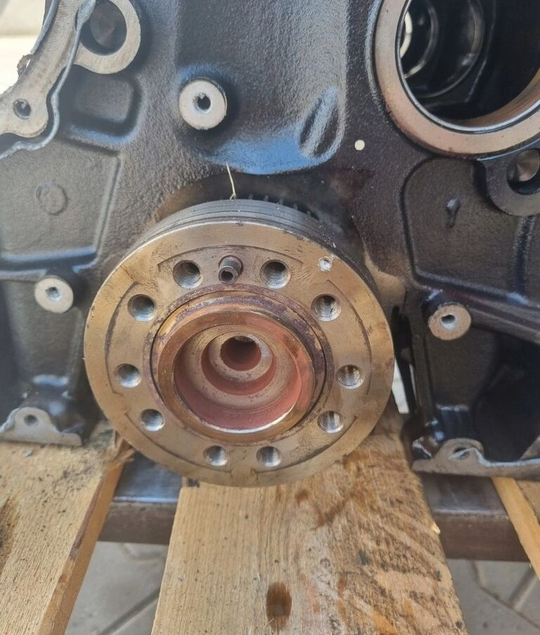 VOLVO BLOK SILNIKA WAŁ KORBOWY VOLVO FL FE RENAULT PREMIUM MIDLUM DXI 7 D7E - Blloku i cilindrit për Kamioni: foto 5 VOLVO BLOK SILNIKA WAŁ KORBOWY VOLVO FL FE RENAULT PREMIUM MIDLUM DXI 7 D7E - Blloku i cilindrit për Kamioni: foto 5