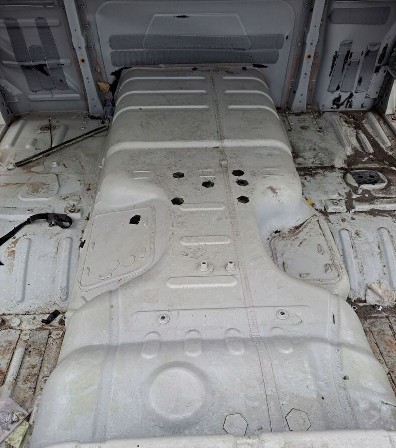 Kabinë për Kamioni VOLVO KABINA GOŁA SZKIELET VOLVO FM 4 FMX EURO 6: foto 6 Kabinë për Kamioni VOLVO KABINA GOŁA SZKIELET VOLVO FM 4 FMX EURO 6: foto 6